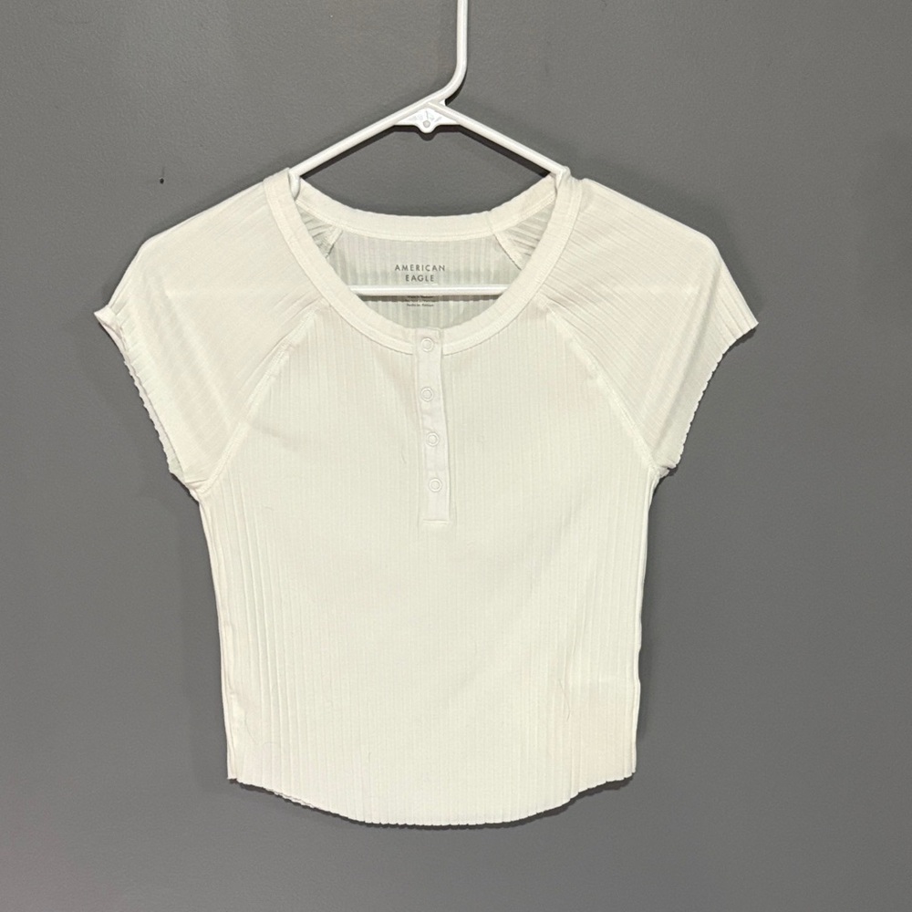 American Eagle Outfitters white ribbed top